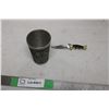 Image 1 : Small Eagle Knife and Cup