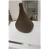 Image 1 : Large Vase