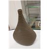 Image 2 : Large Vase