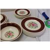 Image 5 : Solain Ware Cobridge England 44 Piece Dish Set