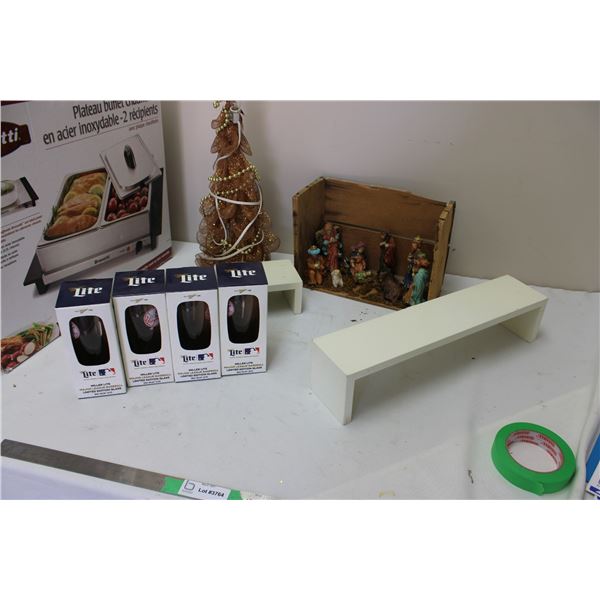 Nativity Scene Shelving Brackets Yankees Millar Lite Cups