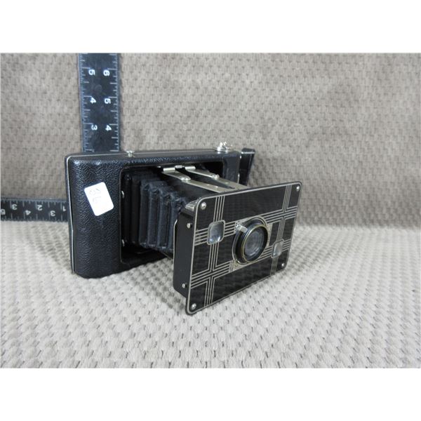 Jiffy Kodak SIX-20 with Twindar Lens