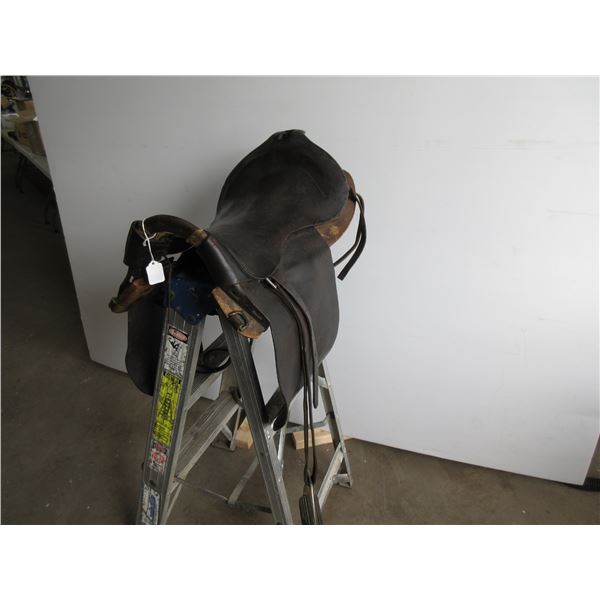 Military WWI Saddle (Canadian)