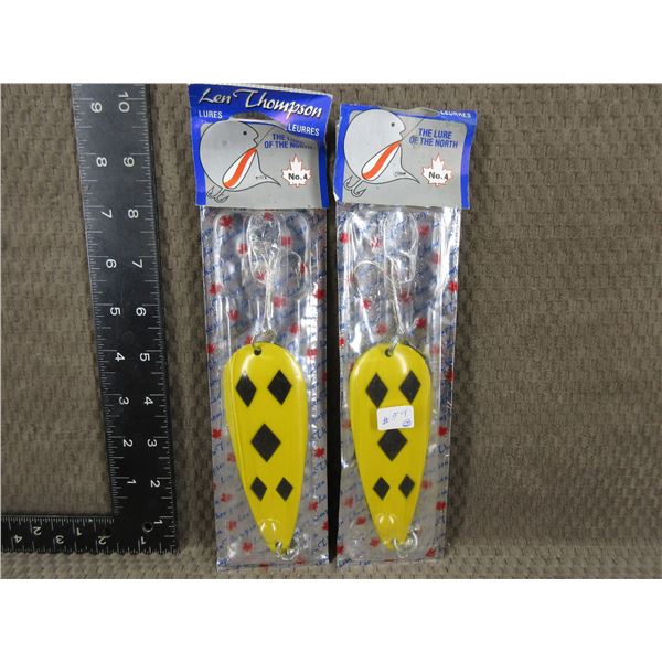 2 - Len Thompson #4 Black Diamond Hooks - New Old Stock