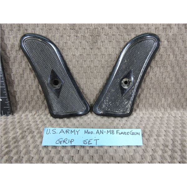 US Army Model AN-M8 Flare Gun Grips