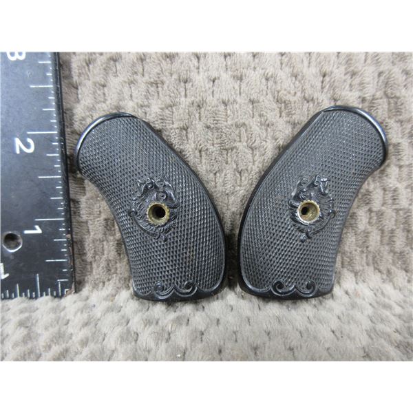 Unknown Grips with a Dogs Face on Them - Small Gun