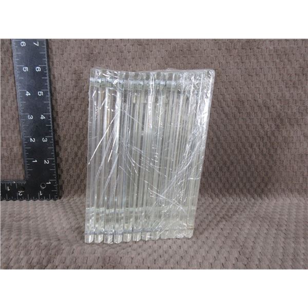 12 Screw Down Card Holders