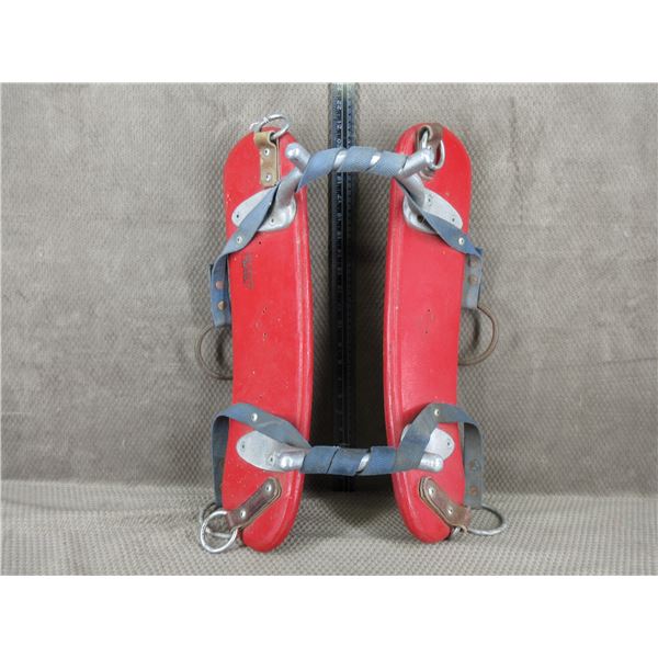 Wooden Red Color Pack Saddle - Custom Pack Rigging