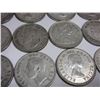 Image 1 : 35 Silver Canadian Quarters