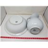 Image 2 : PITCHER & BASIN