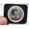 Image 2 : 1977 CANADIAN CASED SILVER DOLLAR - THRONE of the SENATE