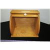 Image 2 : Oak Rolltop Bread Keeper