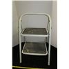 Image 1 : White Metal Step Ladder