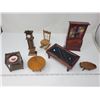 Image 1 : Lot of wooden doll house furniture (7 pieces)