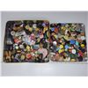 Image 3 : Large tin of vintage buttons