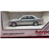 Image 4 : Mercedes Benz E230 Die Cast