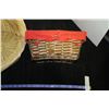 Image 2 : 2 Wicker Baskets