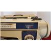 Image 2 : Vintage Sewing Machine