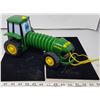 Image 1 : John Deere Toy