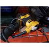 Image 2 : Dewalt palm sander and electric hedge trimmer