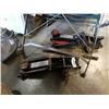 Image 1 : 2 HYDRAULIC TROLLEY JACKS