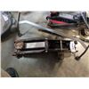 Image 2 : 2 HYDRAULIC TROLLEY JACKS