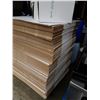 Image 2 : Approximately 7 bundles of new boxes
