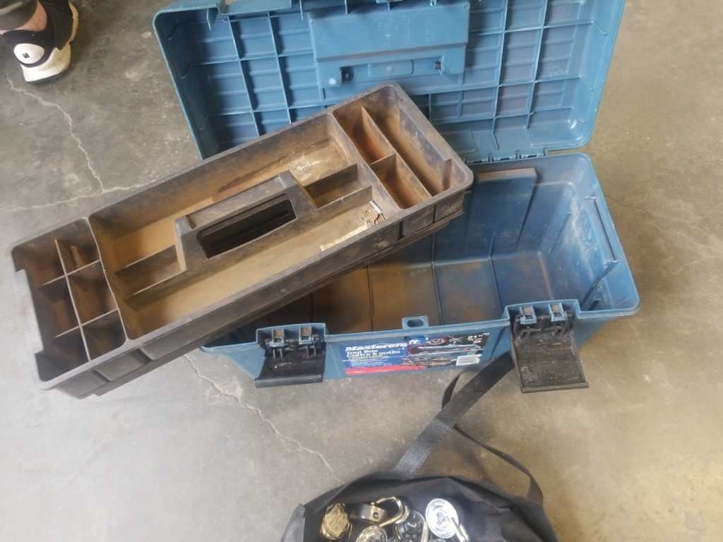 Mastercraft Lock Box MASTER COMBINATION LOCKS AND MASTERCRAFT TOOLBOX