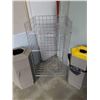 Image 1 : Gridwall 3-tier Shelf