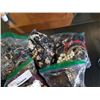 Image 2 : 5 bags of various jewelry