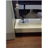 Image 8 : PFAFF CREATIVE 1471 SEWING MACHINE WITH PEDAL AND ACCESSORIES
