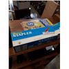Image 2 : 2 NEW STAPLERS