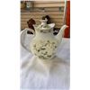 Image 3 : Royal Doulton mandalay teapot