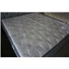 Image 2 : BRAND NEW BEAUTY REST STERLING WILDER DROP TOP KINGSIZE MATTRESS RETAIL $1899 - SMALL SNAG IN FABRIC