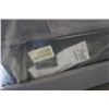 Image 5 : BRAND NEW BEAUTY REST STERLING WILDER DROP TOP KINGSIZE MATTRESS RETAIL $1899 - SMALL SNAG IN FABRIC