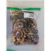 Image 10 : 5 bags of various jewelry