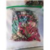 Image 2 : 5 bags of various jewelry