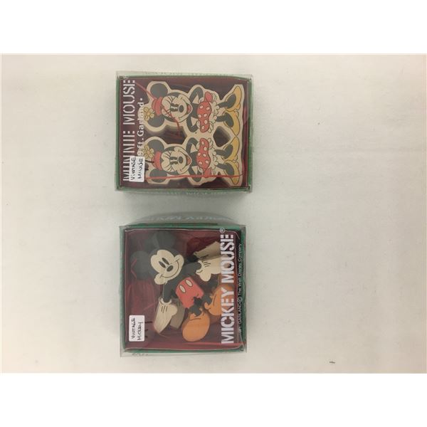 2 Mickey mouse vintage garland