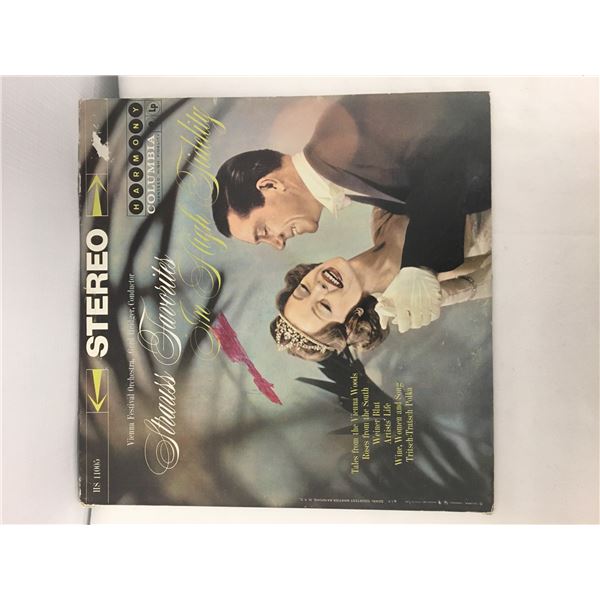 Strauss favorites record