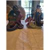 Image 1 : 2 Statues. Wizard & Dragon
