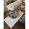 Image 2 : Kitchen Aid Mixer with Food Grinder and Slicer & Shredder