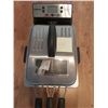 Image 1 : Cuisinart Professional 3 Basket Deep Fryer