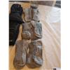 Image 1 : 9 Pairs of Gloves/Mittens (Assorted) & 7 Pairs of Socks