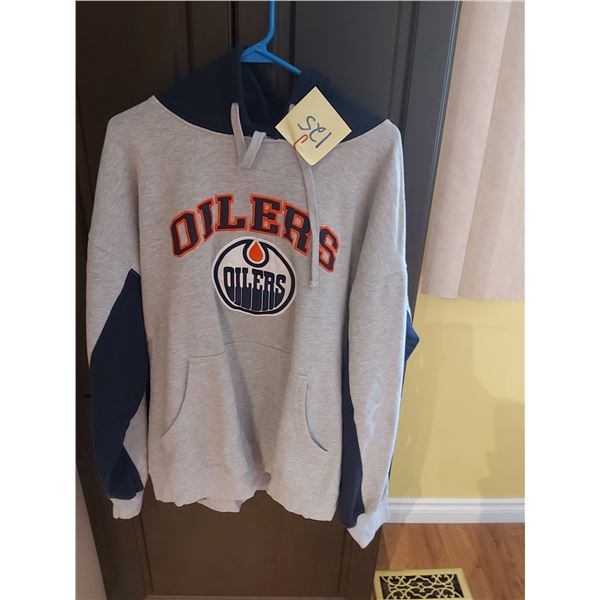 3 Oilers Sweaters XL/XXL/XXL