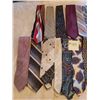 Image 1 : 40 assorted mens ties