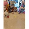Image 2 : 15 stuffed animals