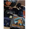 Image 2 : Harley Davidson - 6 Hats, 4 Short Sleeve Shirts (XXL), Scarves, Shorts, Fleece Pants