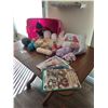 Image 1 : Assorted Knitting Supplies (Needles, Wool, Patterns etc…)