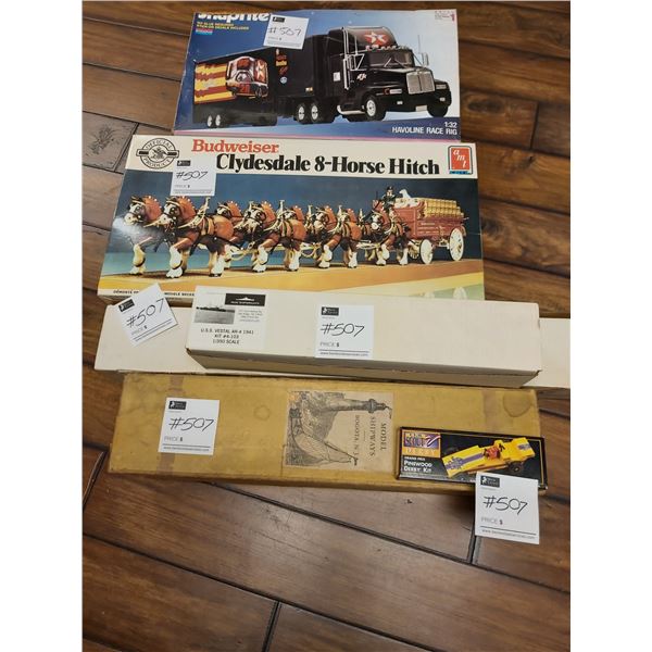 5 Models. Pinewood Derby Kit. - Budweiser Clydesdale 8-Horse Hitch. - Model Shipways Bogota. N.J. - 