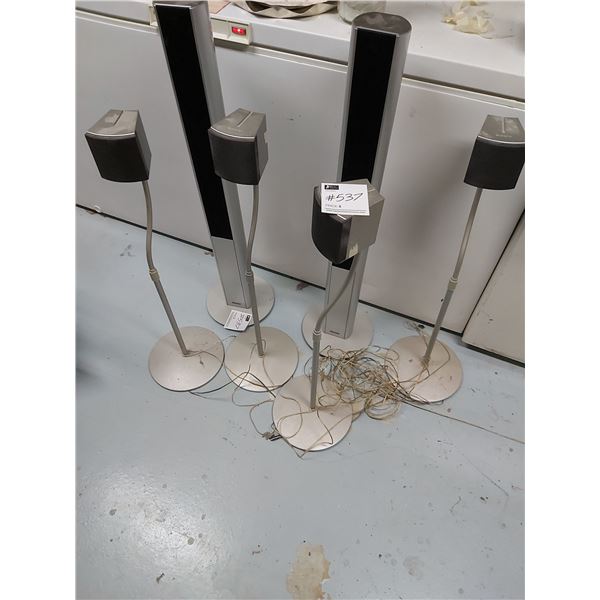 4 Sony Stand Speakers + 2 Pioneer Tower Speakers